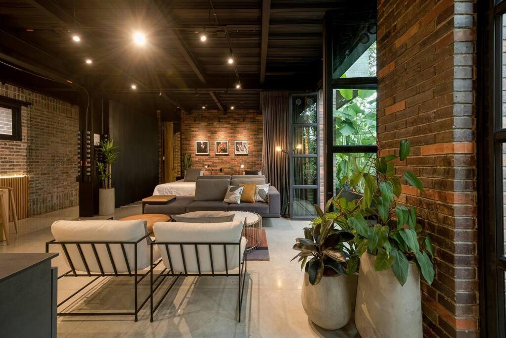 Hotel Meridiano Lofts Medellin Exterior photo