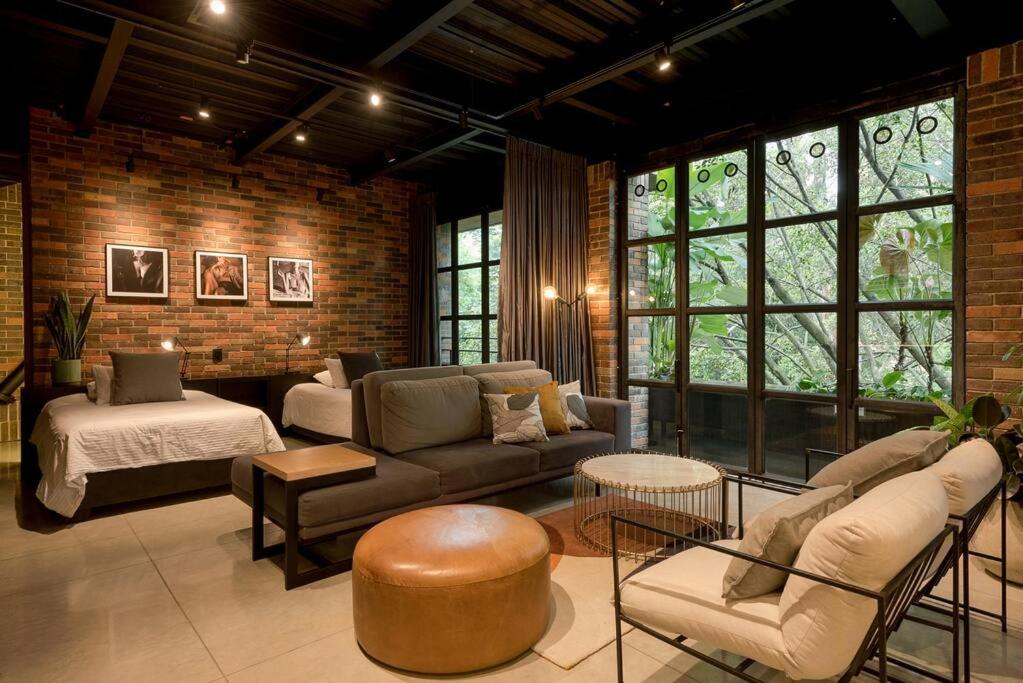 Hotel Meridiano Lofts Medellin Exterior photo